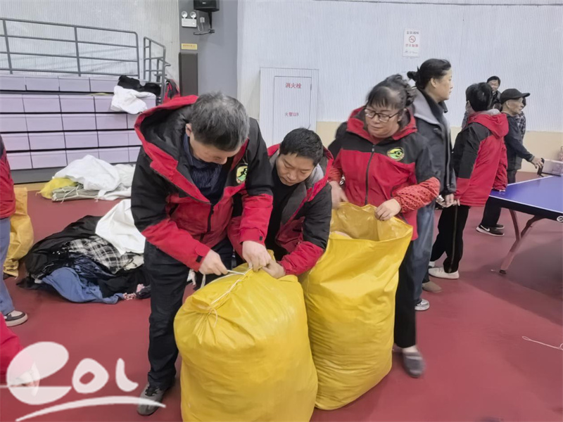 以青春之名 赴温暖之约 浙工商职院开展“暖冬”志愿服务 外卖递送服务